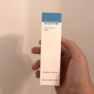 Rodan + fields redefine rejuvenation mask. 50ml/ 1.69 fl. Oz